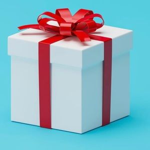 Tupperware Surprise Pack Set New